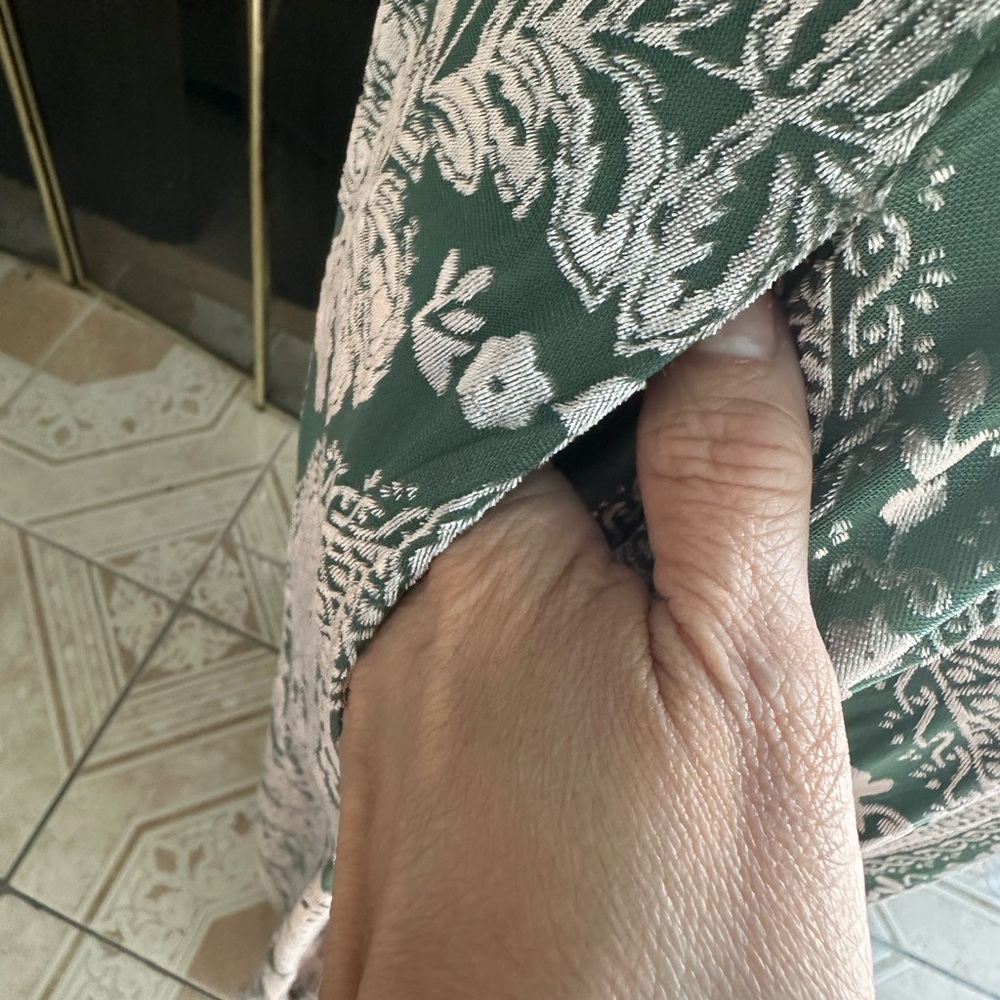 Baltic Born Elegant Green Patterned Maxi Dress - Picture 7 of 9